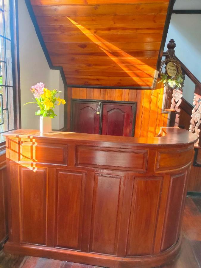 Lotus Corner - Heritage B&B Luang Prabang Exterior foto